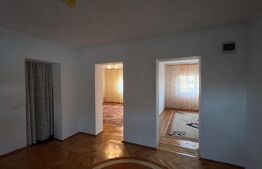 Casă de vânzare, 184 mp, zona Hațeg