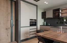 Great Layout, Pool View, Modern Interiors