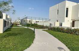 Investor Deal / Single row / Close to pool