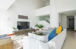 VACANT ON TRANSFER, 3BR DUPLEX, SERVICED