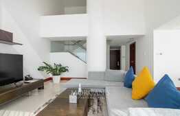 VACANT ON TRANSFER, 3BR DUPLEX, SERVICED