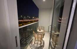 1 Bedroom, Spacious & Bright, Park One