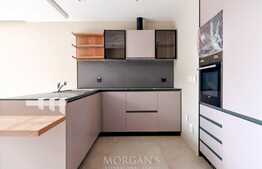 Spacious 2BR Garden Duplex in the Terraces