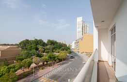 Spacious 1BR + Study, Very Well Maintained