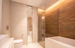 LUXURY 2 BEDROOM, VACANT, Unfurnished