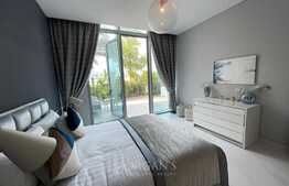 Largest 1 BR, Full Lagoon View, Modern