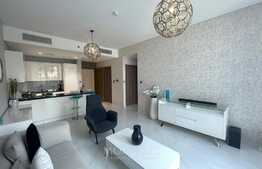 Largest 1 BR, Full Lagoon View, Modern