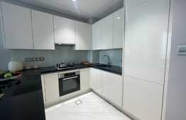 Largest 1 BR, Full Lagoon View, Modern