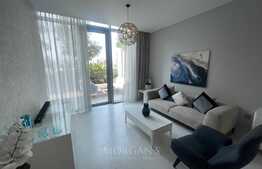 Largest 1 BR, Full Lagoon View, Modern