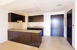 Ready to move in 2Br In Al Ramth 23 , Remraam