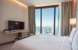 3BR Serviced Apartment, Sea view, Tenanted