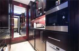 Full Burj Khalifa and Fountain view l Study room