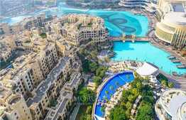 Full Burj Khalifa and Fountain view l Study room