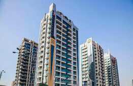 Great affordable 1 BR in cricket tower