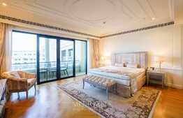 Large Layout - Fully Furnished - Luxurious