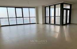 2BR Spacious, Creek & Dubai Skyline View