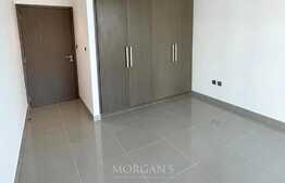 2BR Spacious, Creek & Dubai Skyline View