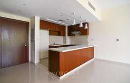 1BR, Spacious, Prime, Pool View, Vacant