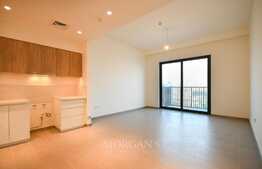 VOT, WELL MAINTAINED, 8TH FLOOR