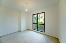 2 Br, Huge terrace, spacious, Brand new