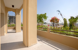 2 Br, Huge terrace, spacious, Brand new