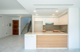 Single Row, Near to Green Area & Pool