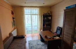 Apartament 3 camere, 85 mp, decomandat, Centru