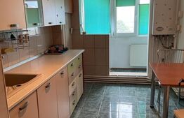 Apartament cu 4 camere  ,82,7mmp , zona Tiglina