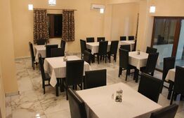 Casa, pensiune si restaurant