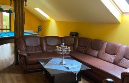 Casa individuala cu etaj si terasa, garaj si curte 
