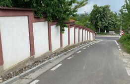 Casa individuala cu etaj si terasa, garaj si curte 