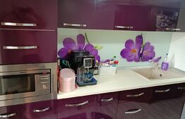 Apartament cu 3 camere, 54mp, zona Micro 16