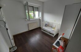 Apartament 3 camere decomandat, suprafata 72 mp, zona Port