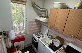 Apartament 3 camere, 49 Mp, Micro 20