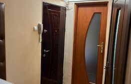 Apartament 3 camere, 49 Mp, Micro 20