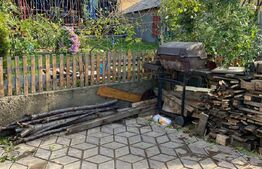 Casa 4  camere, suprafata 260mp, zona Filesti