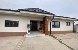 Casa moderna, 4 camere, 120mp, Smardan