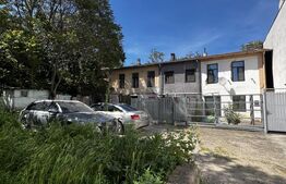 Casa de vanzare, 1030 mp, zona Centrala 