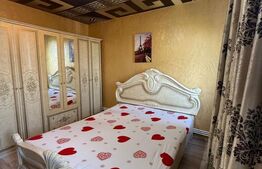 Apartament 3 camere, semidecomandat, 59 mp, stradal, zona Micro 17