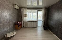Apartament 3 camere, semidecomandat, 59 mp, stradal, zona Micro 17