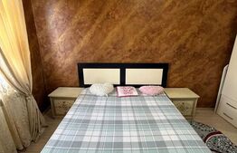 Apartament 3 camere, semidecomandat, 59 mp, stradal, zona Micro 17