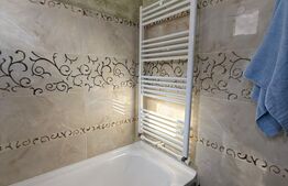 Apartament 3 camere, semidecomandat, 59 mp, stradal, zona Micro 17