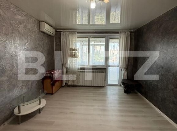 Apartament de vânzare 3 camere Micro 17 - 195817AV | BLITZ Galati | Poza1