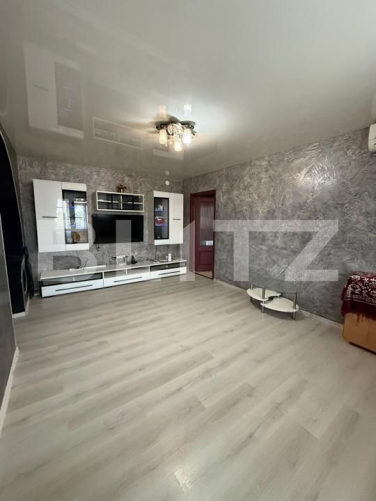 Apartament de vânzare 3 camere Micro 17 - 195817AV | BLITZ Galati | Poza4