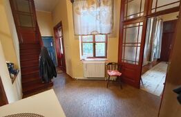 Casa de vanzare, 240 mp, zona Centru