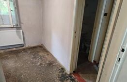 Apartament cu 2 camere la parter- nerenovat, 60 mp, zona Centru
