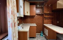 Apartament 4 camere, semidecomandat, 75 mp, zona Centru