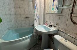 Apartament 4 camere, semidecomandat, 75 mp, zona Centru