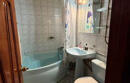 Apartament 4 camere, semidecomandat, 75 mp, zona Centru