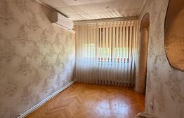 Apartament 4 camere, semidecomandat, 75 mp, zona Centru